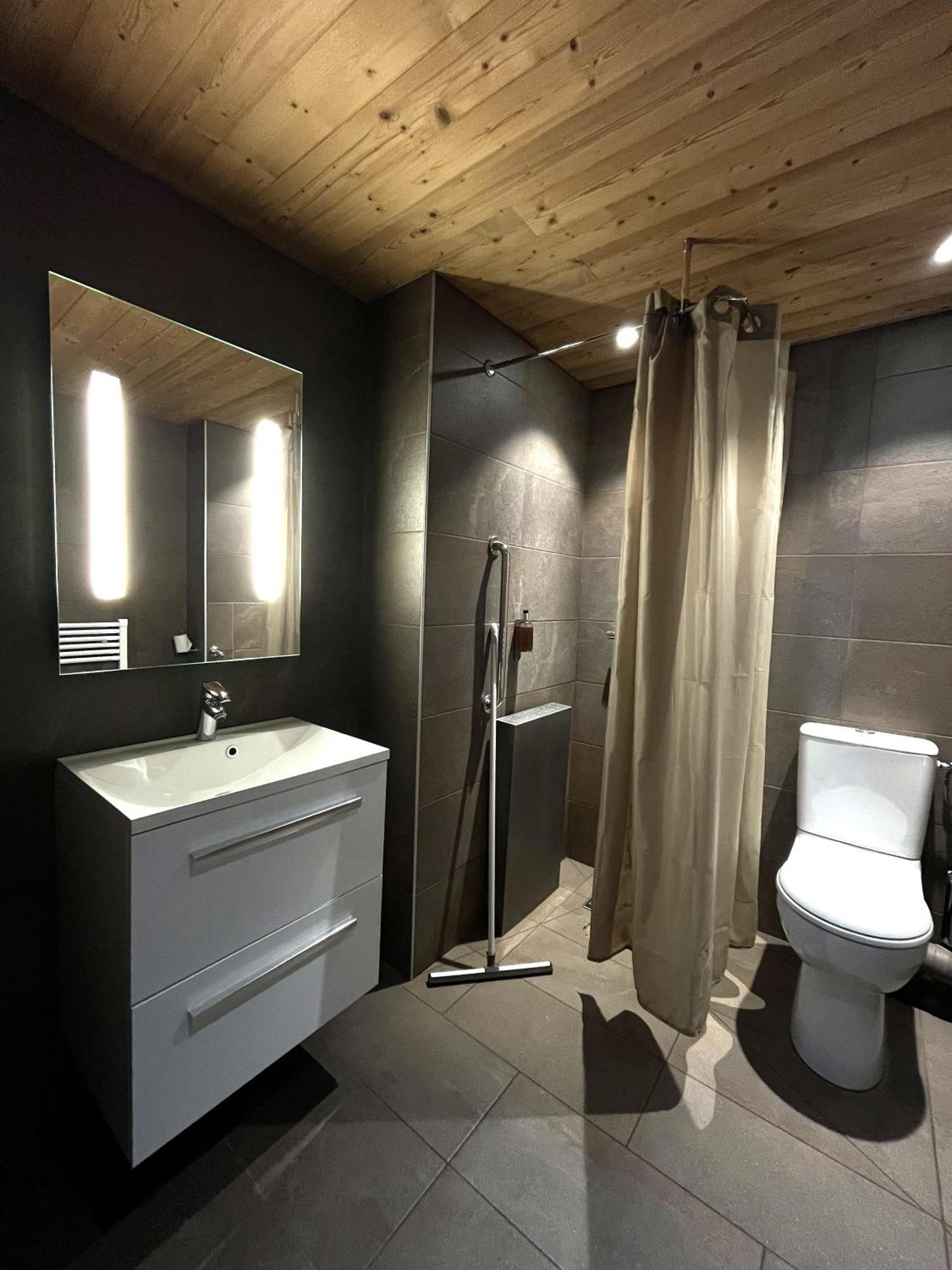 Hillary Hotel Les Menuires Екстер'єр фото